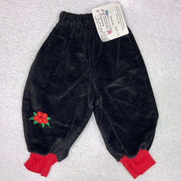 Vintage nwt black corduroy bubble pants 12/18m embroidered red flowers - Picture 1 of 8
